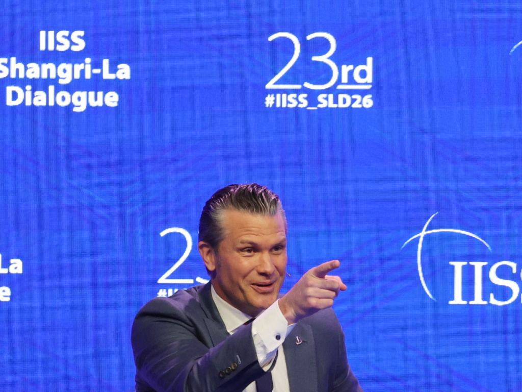 Hegseth appelle les Européens à s'abstenir de faire "la morale" | Radio Lac