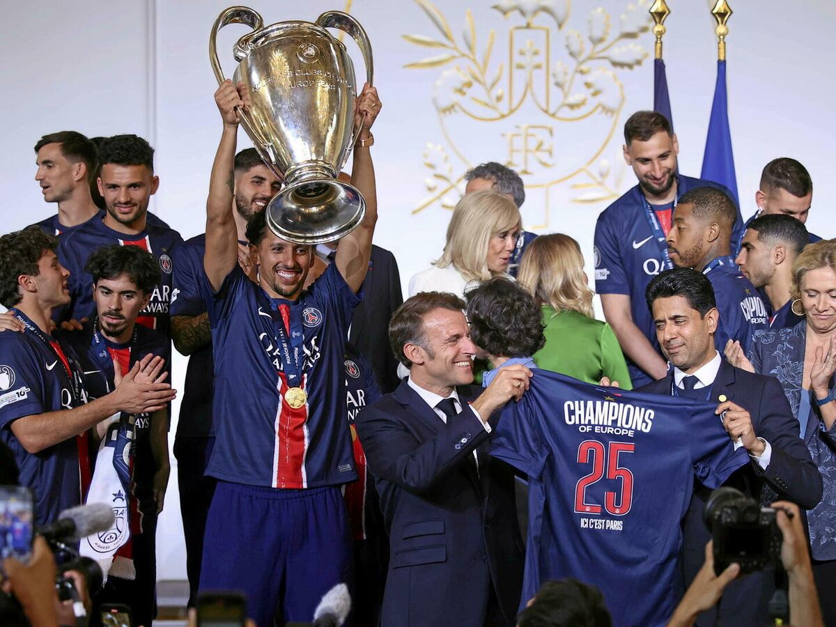 « Paris sur le toit de l'Europe ! » : Macron encense le PSG et condamne les  violences « inacceptables »