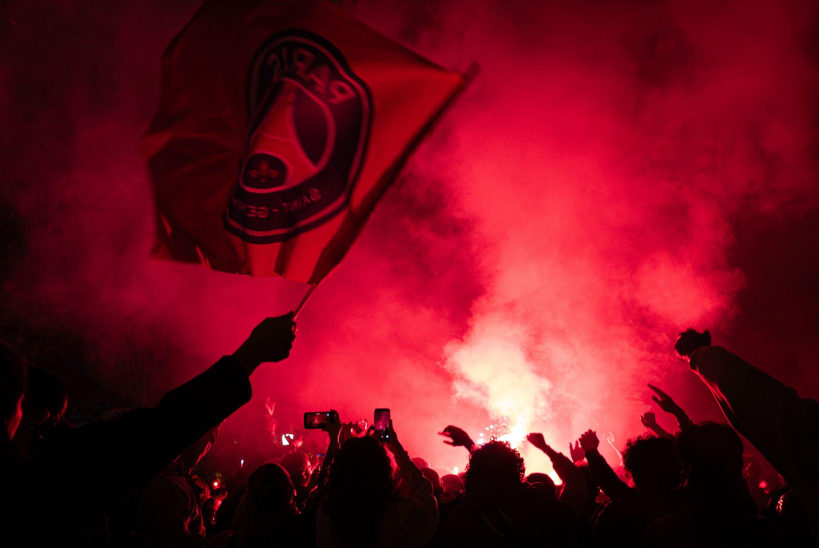 Ligue des Champions PSG-Arsenal : "Devant l'éventualité de débordements  violents", le parquet de Paris active son dispositif renforcé