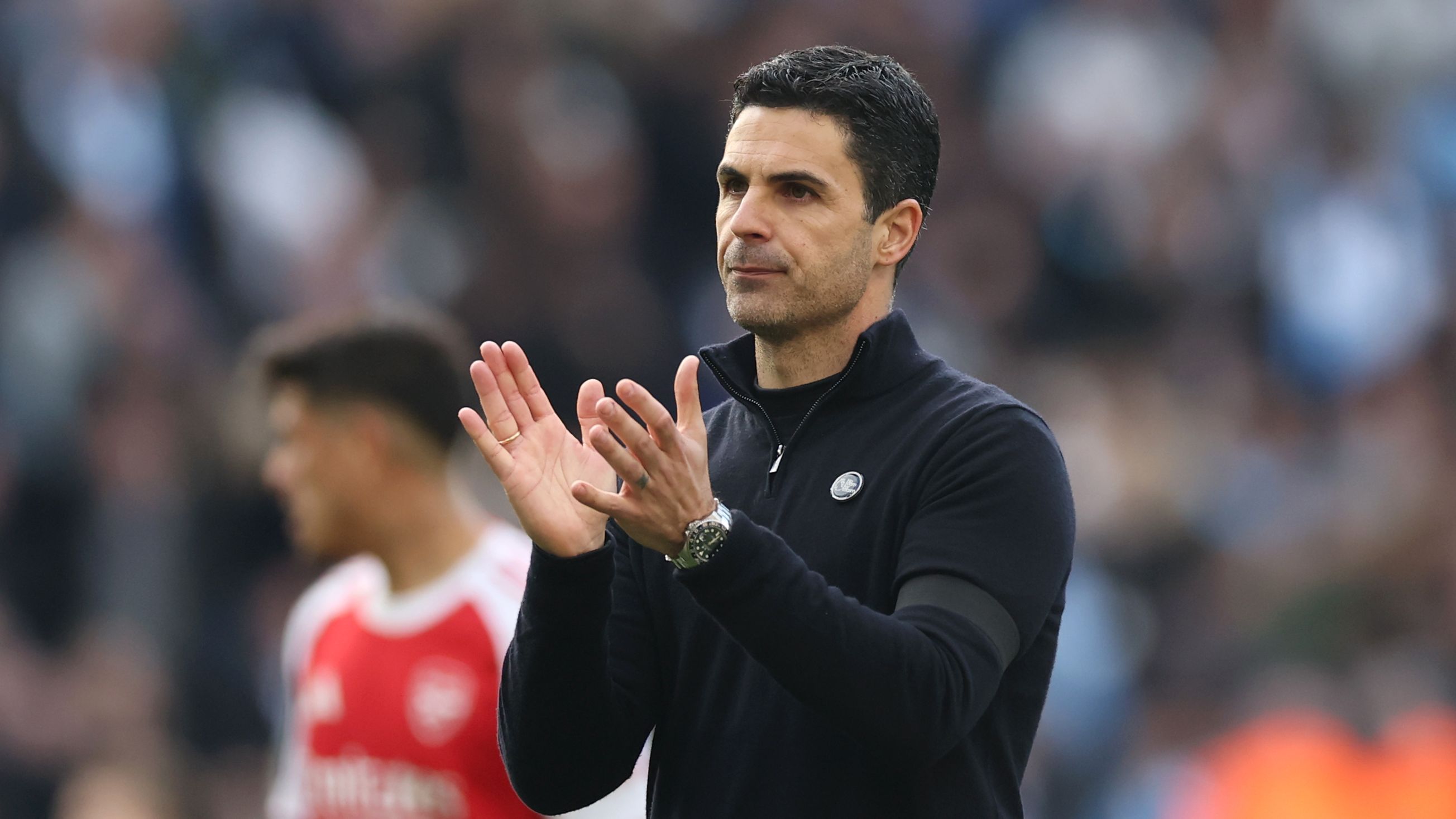 Selon plusieurs observateurs, Mikel Arteta refuserait d'assumer la  responsabilité de l'effondrement d'Arsenal dans la course au titre. Un  expert en langage corporel affirme même que l'entraîneur espagnol sait  qu'il est « cuit »