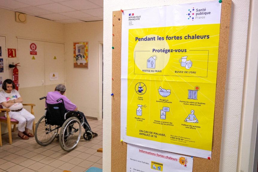 Canicules : 91,4 % des établissements pour personnes âgées n'ont pas de  chambres climatisées - ASH | Actualités sociales hebdomadaires