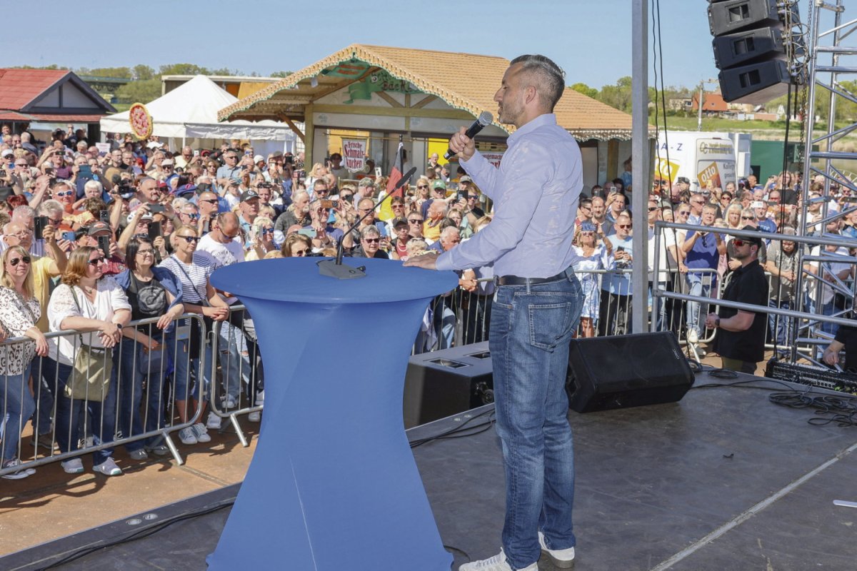 En Allemagne, l'extrême droite s'envole dans les sondages et sanctionne la  politique du chancelier Merz - L'Humanité