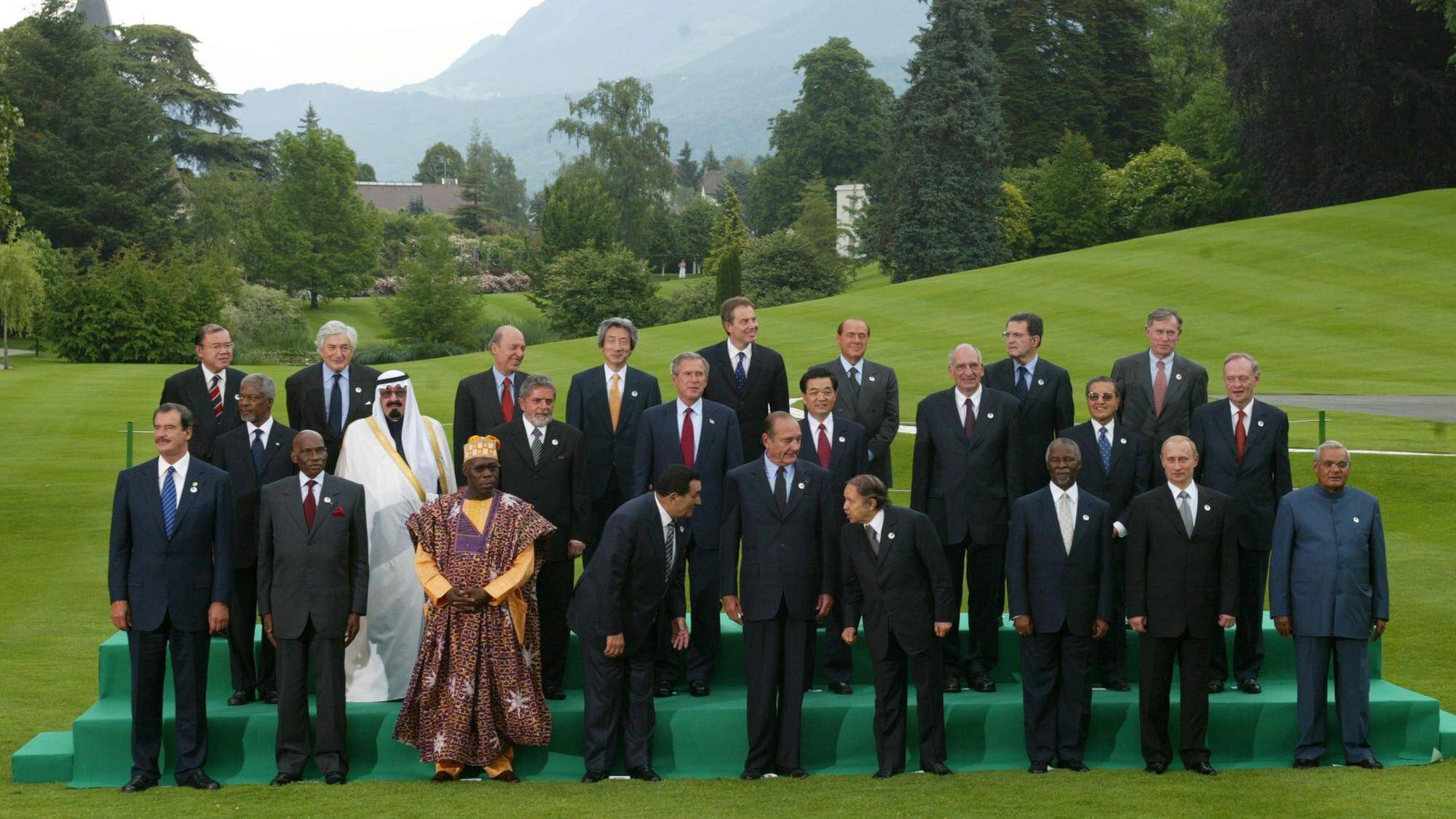 Le sommet du G7 à Evian, un triple défi pour la Suisse - Le Temps