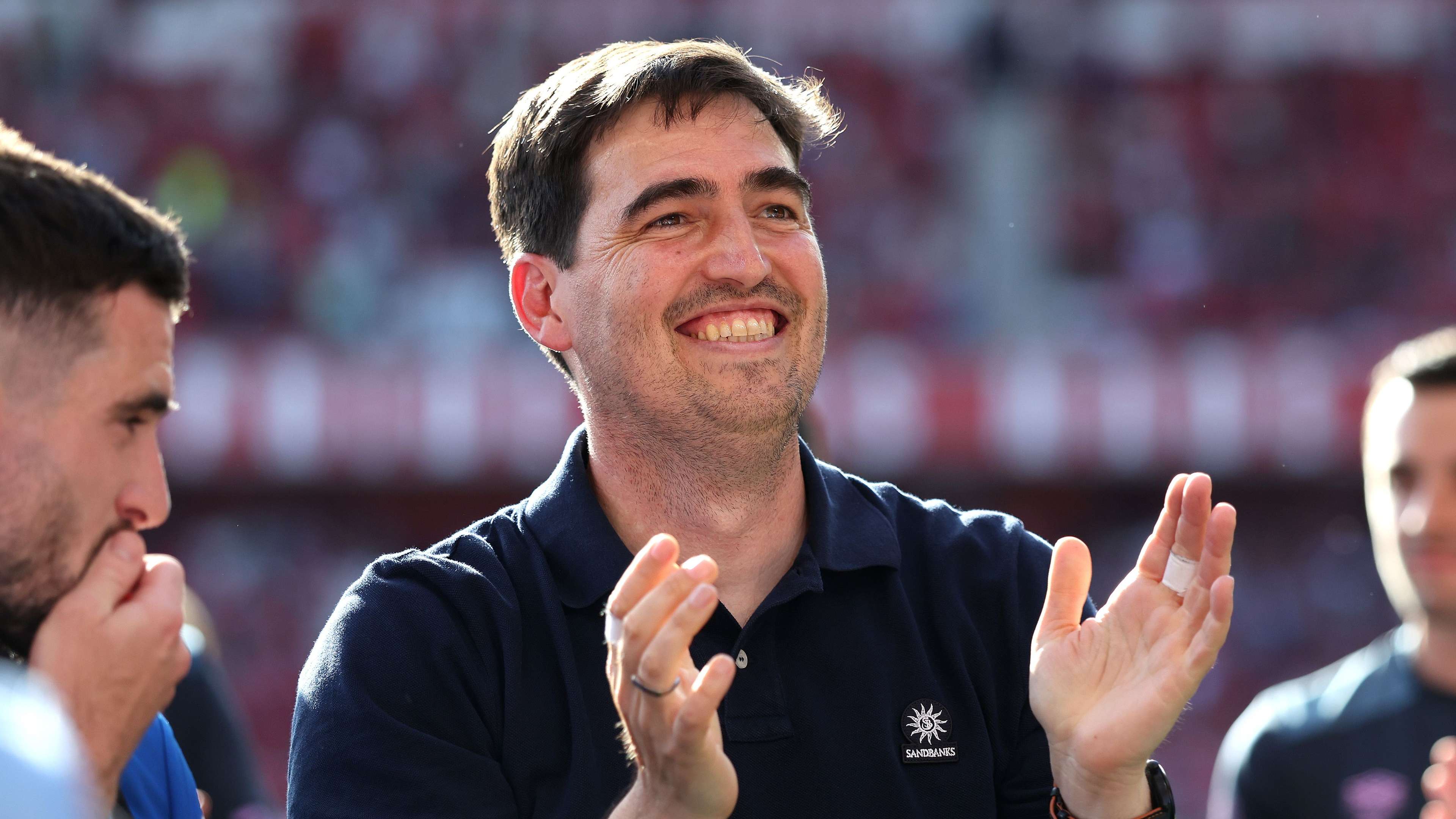 Andoni Iraola devrait être nommé prochain entraîneur de Liverpool, les Reds  souhaitant agir rapidement après le limogeage d'Arne Slot | Goal.com  Français