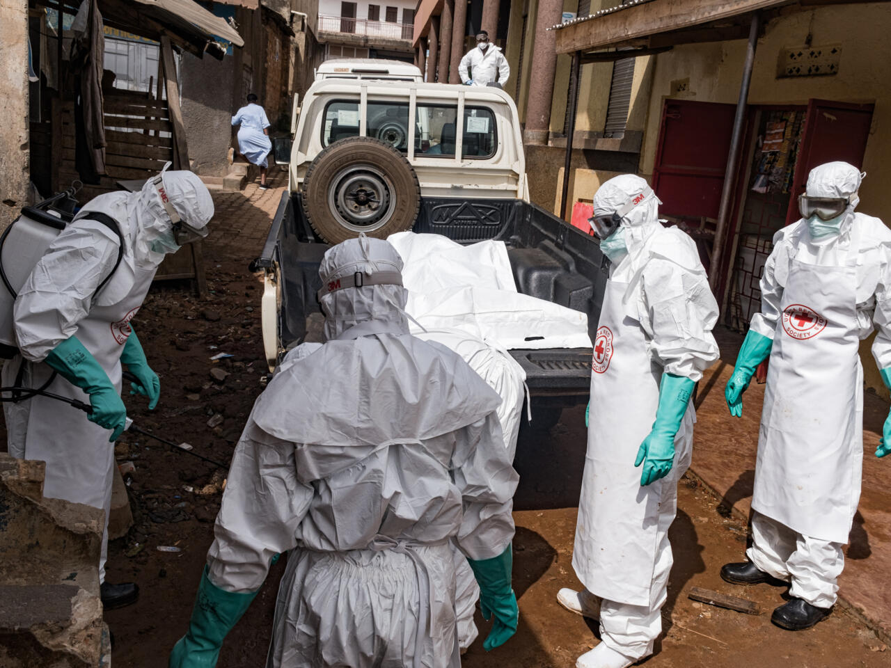 Ebola en Ouganda : après deux nouveaux cas, Kampala tente d'éviter une  nouvelle chaîne de transmission - RFI