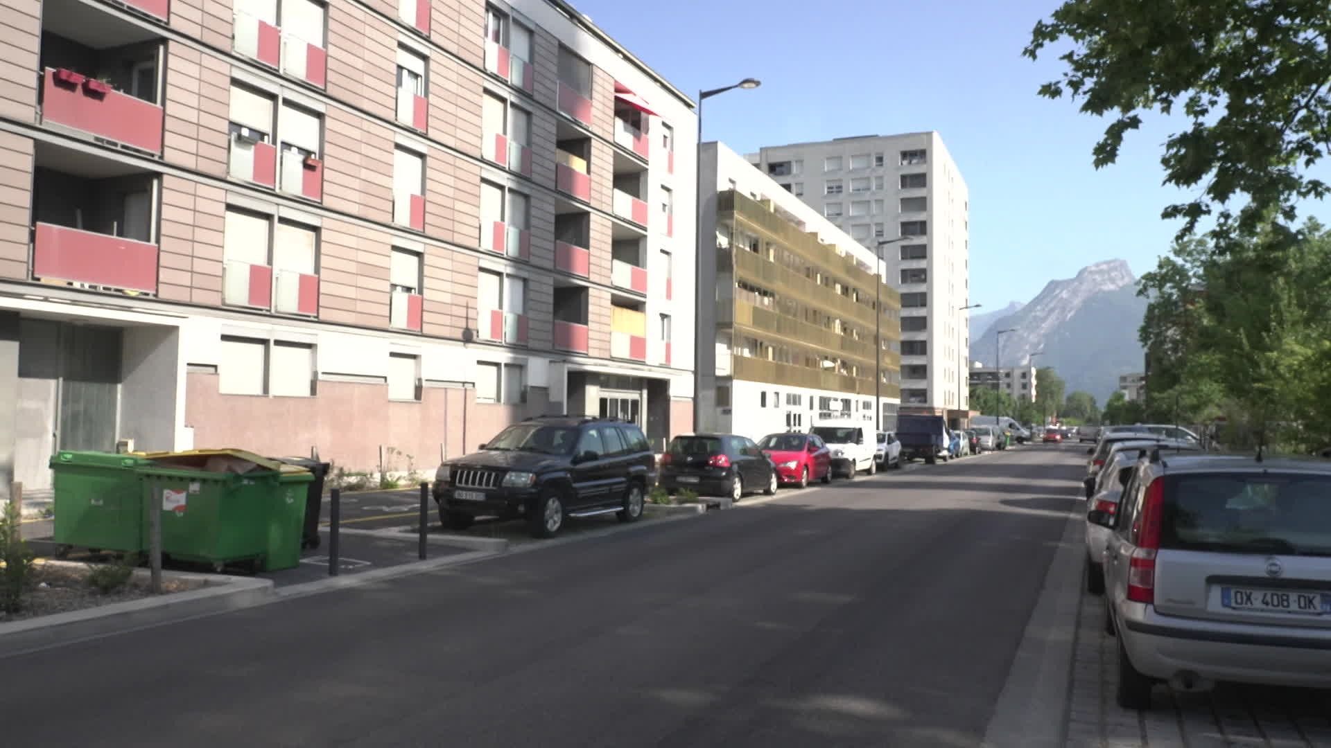 Deux mineurs placés en garde à vue après la fusillade ayant fait un mort et  quatre blessés à Grenoble