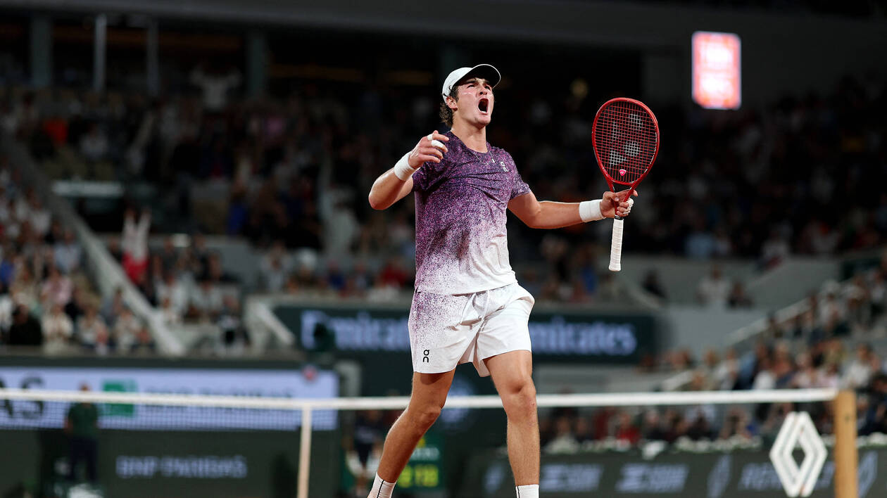 Roland-Garros. Le Brésilien Joao Fonseca écarte Casper Ruud et s'offre un  premier quart de finale en Grand Chelem