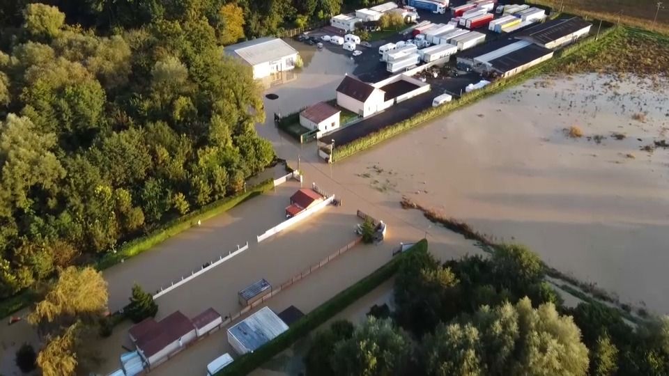 30 milliards d'euros en jeu, les entreprises franciliennes sont-elles  prêtes à faire face à une crue majeure de la Seine ?