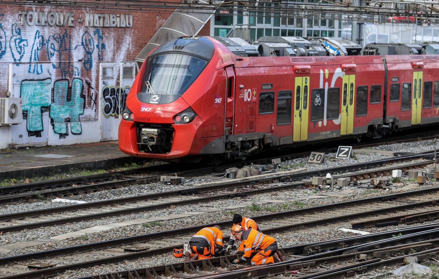 Train : L'Etat prévoit une « augmentation massive » des investissements  ferroviaires d'ici 2033