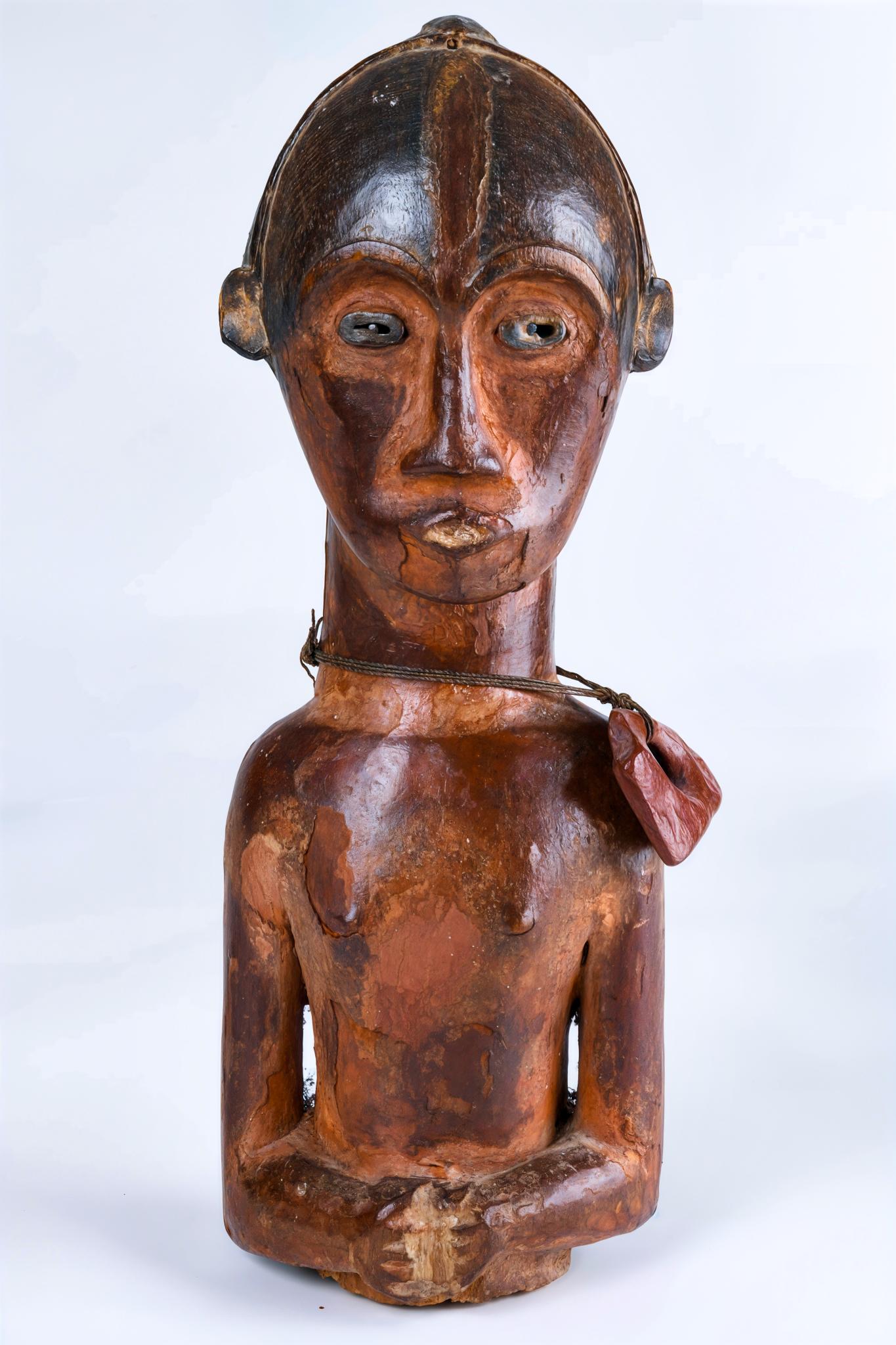 Art Media Agency — Bordeaux refuse un legs d'art africain pour favoriser la  restitution