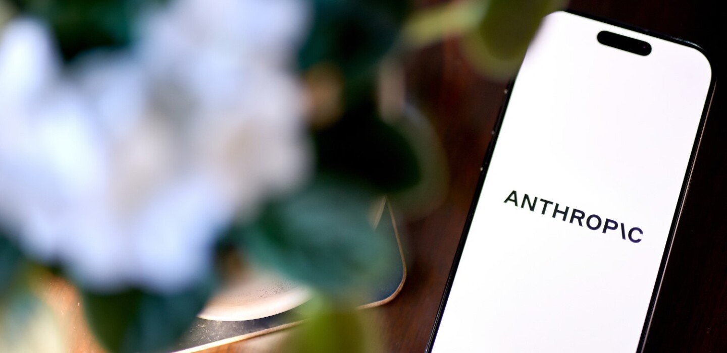 Anthropic prépare son introduction en Bourse pour 2026 - L'Agefi