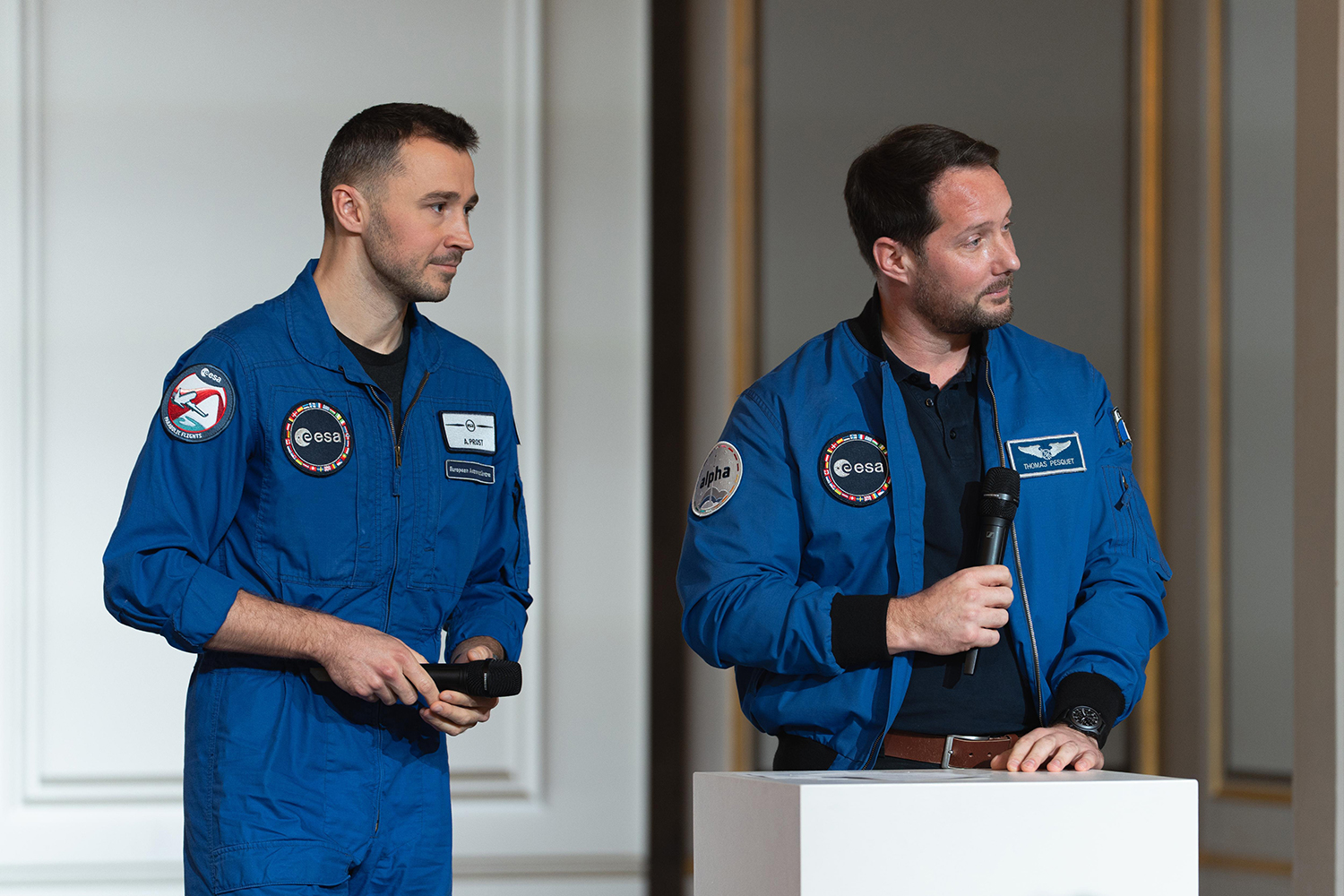 Les astronautes français Thomas Pesquet et Arnaud Prost iront dans l'espace  en 2027 | CNES