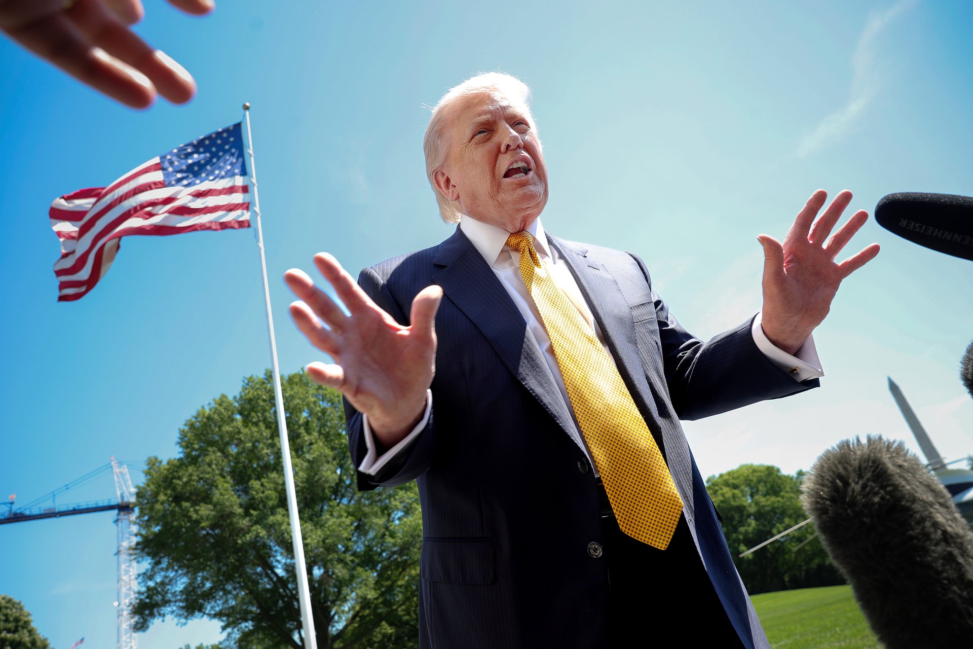 Trump abandonne le procès contre l'IRS, le ministère de la Justice crée un  fonds de 1,776 milliard de dollars.