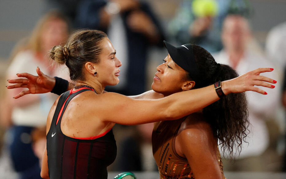 Même pas 90 minutes, c'est quand même limite » : à Roland-Garros, la night  session féminine Sabalenka-Osaka a divisé le public - Le Parisien