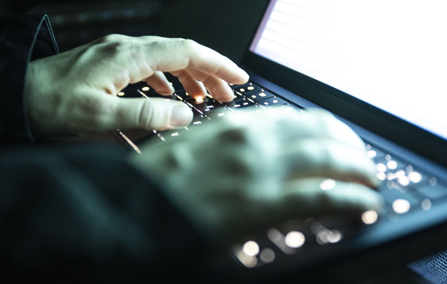 L'IA est-elle en train de révolutionner la traque des pédocriminels sur  Internet ?