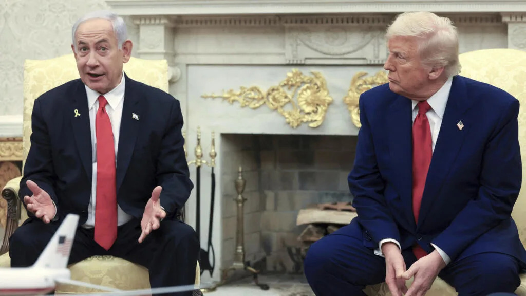 Donald Trump et Benyamin Netanyahu se rencontrent pour évoquer l'avenir de  la trêve à Gaza - Yahoo Actualités France