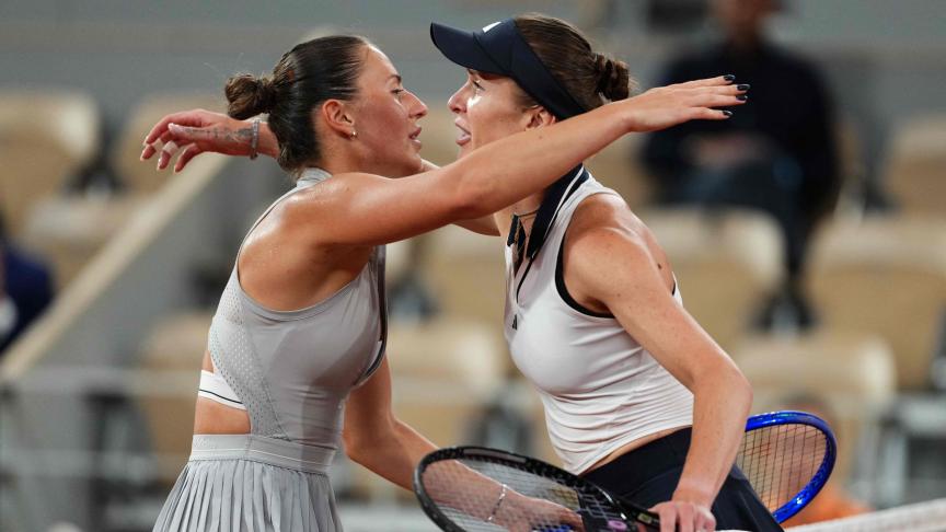 Roland-Garros : Marta Kostyuk gagne le duel ukrainien contre Elina Svitolina  et passe en demies - Le Soir