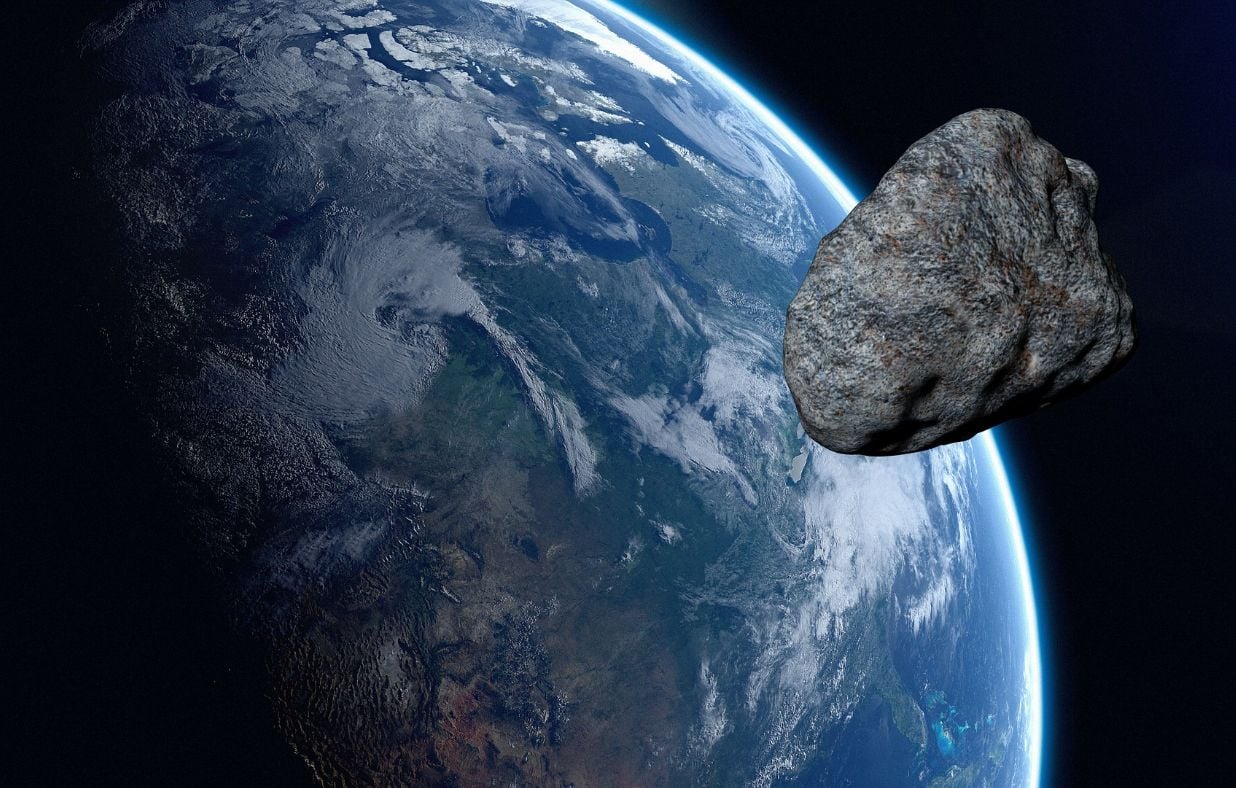 Un astéroïde de la taille d'un terrain de basket va frôler la Terre ce lundi  soir, et vous pourrez l'observer
