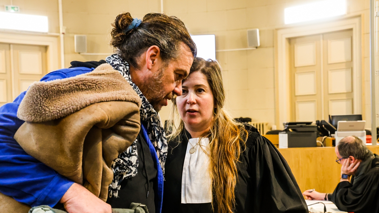 Sainte-Soline 2 : "L'enquête doit être confiée à un juge d'instruction",  affirme l'avocate des manifestants blessés