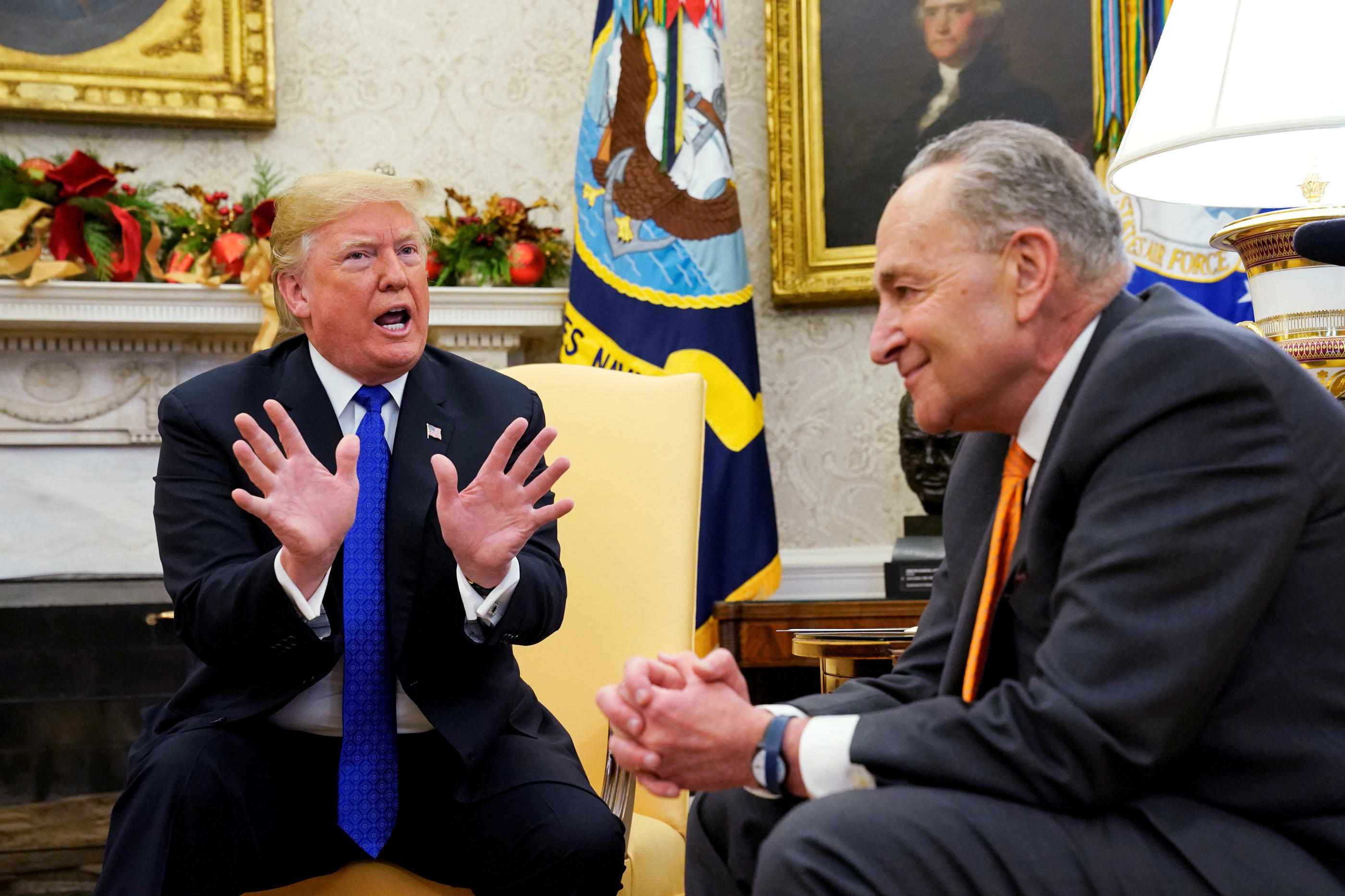 Ils offrent un milliard de dollars à Trump » : un leader démocrate dénonce  le coût de la salle de bal voulue par le président américain - Le Parisien