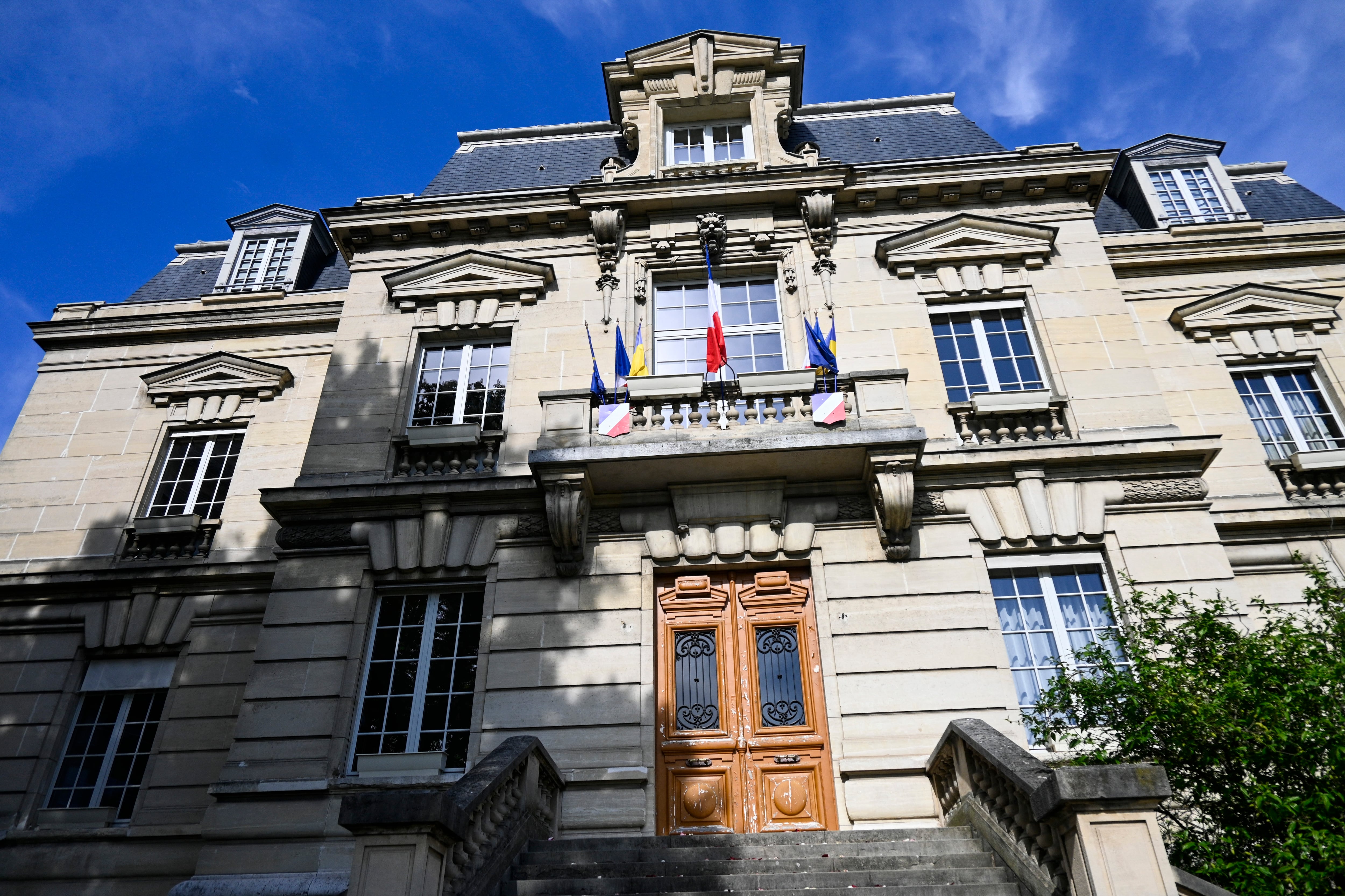 Après Calais, Vanves annule la programmation du théâtre municipal et du festival  Ardanthé – Libération