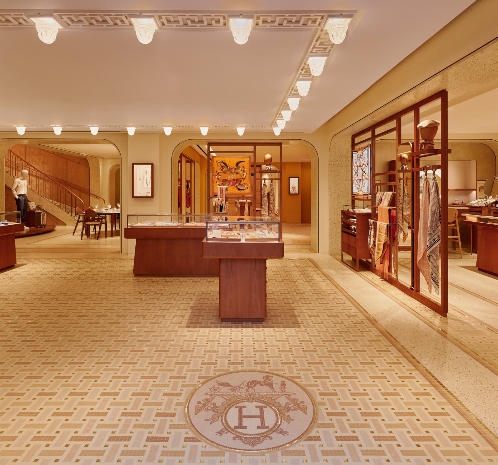 Hermès à Hanoï : Une Maison de culture au 24 Tràng Tiền | Tatler Asia