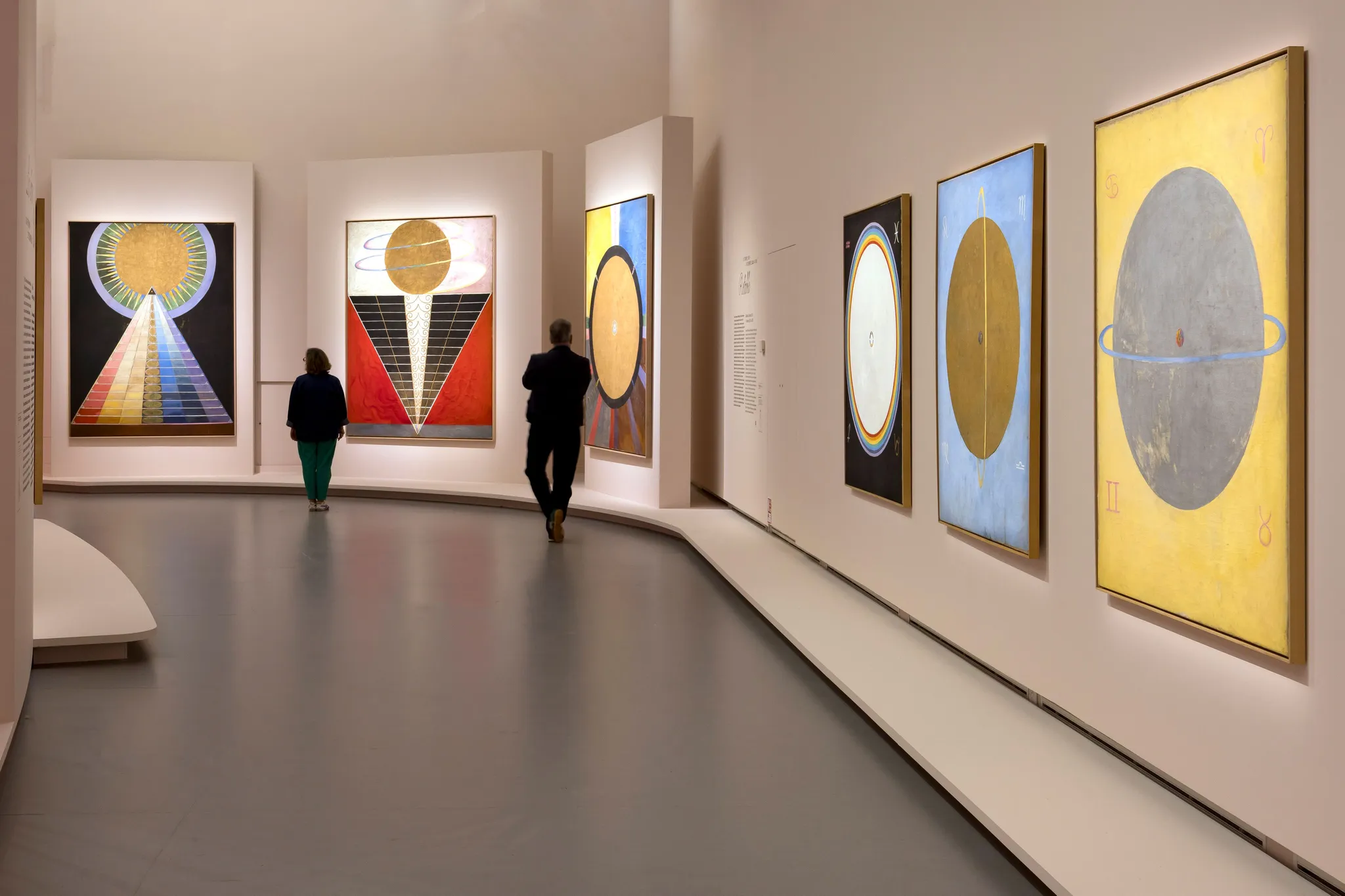 Hilma af Klint, pionnière de l'abstraction, une exposition à ne pas manquer au  Grand Palais | France Inter