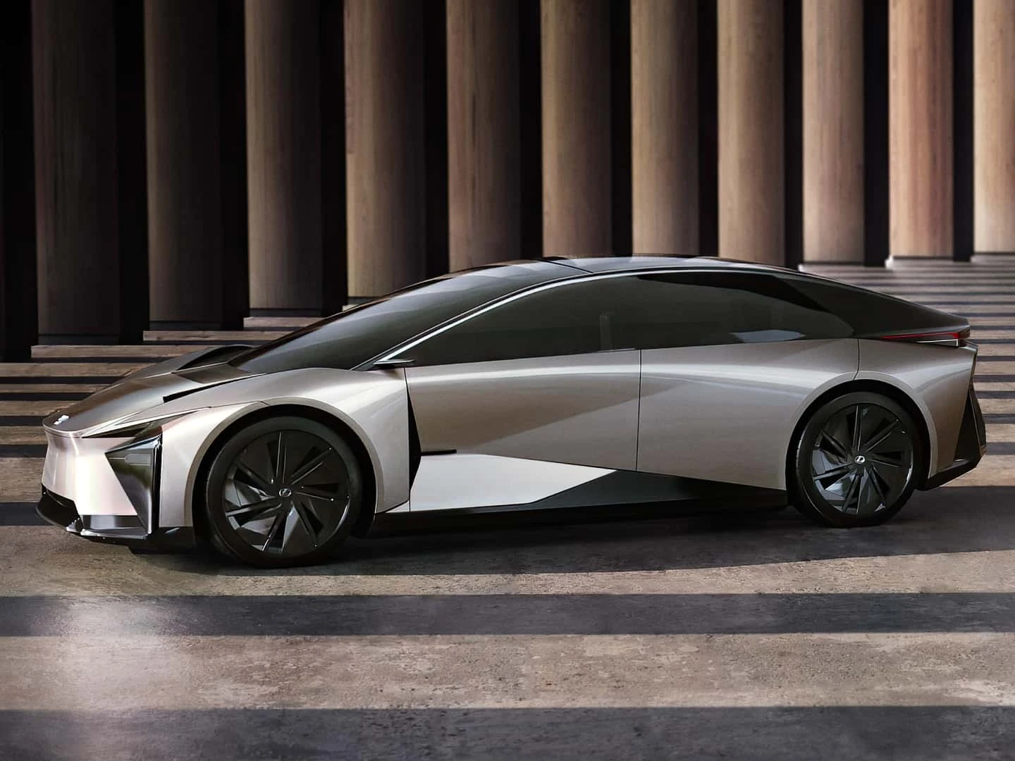 Lexus abandonne son projet de futur modèle phare électrique