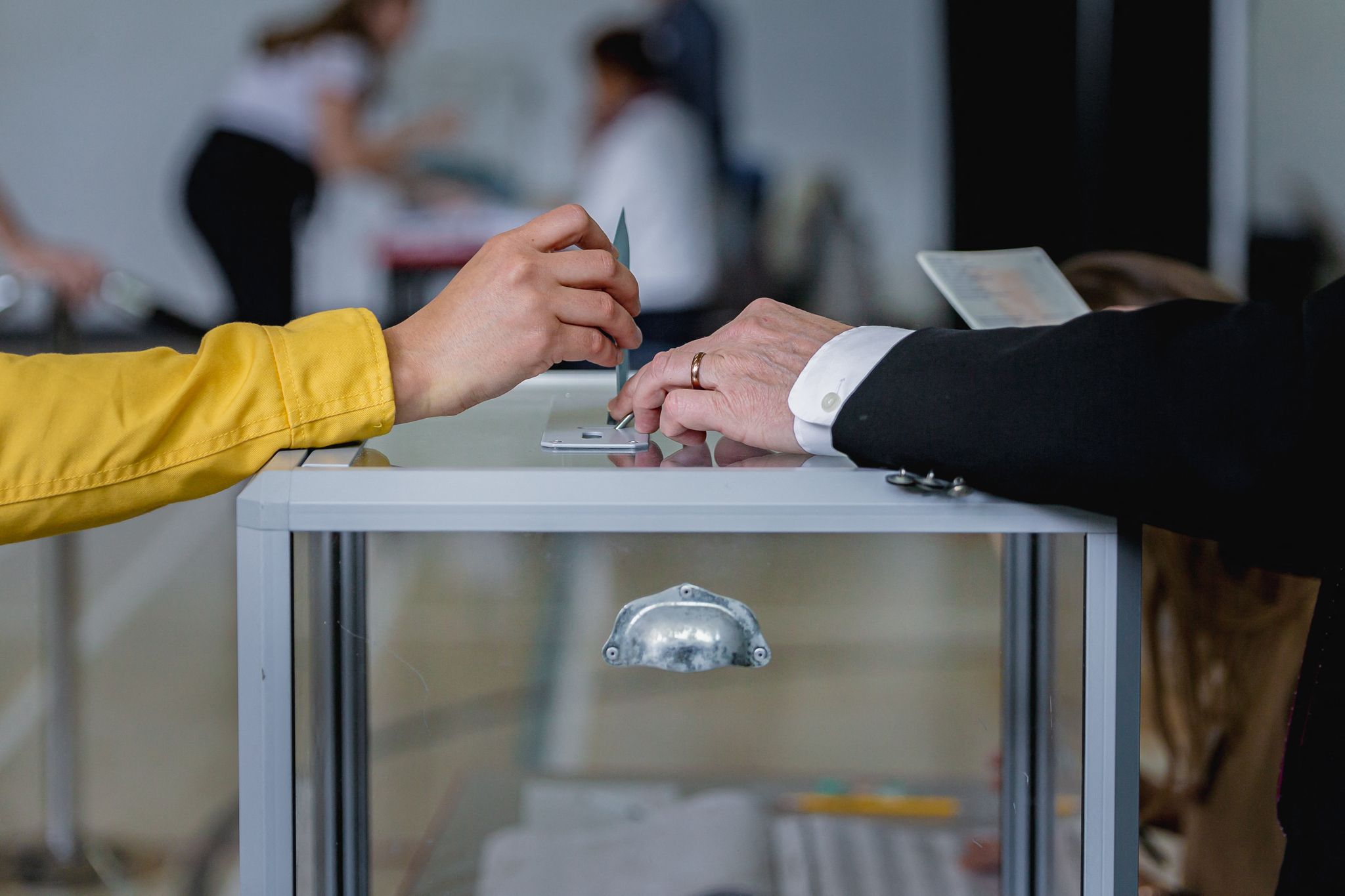 Élections consulaires 2026 : pourquoi les partis redoublent d'intérêt pour  ce scrutin