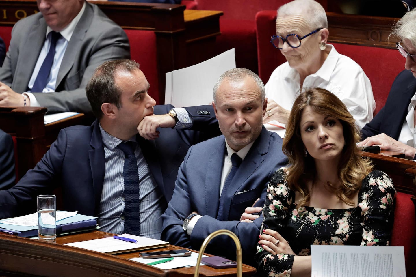 Ruptures conventionnelles : le Parlement valide la réduction de la durée  d'allocation chômage – Libération
