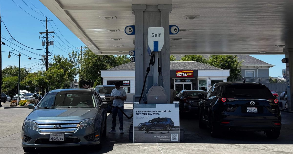 Comment l'explosion du prix de l'essence bouleverse le quotidien des  Californiens