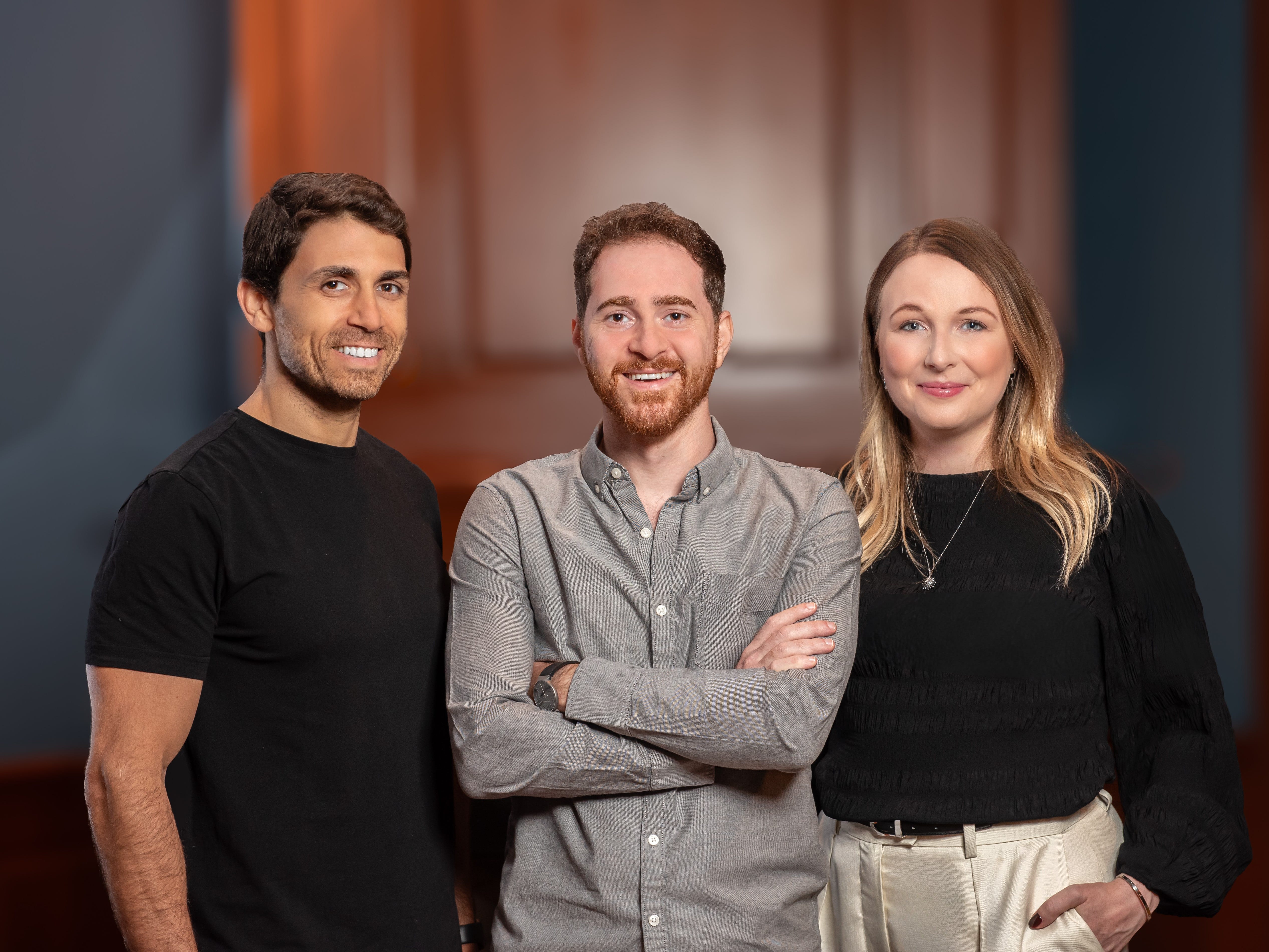 La startup musicale IA Suno double sa valorisation à 5,4 milliards de  dollars tout en affrontant les grandes maisons de disques en justice |  Brief IA