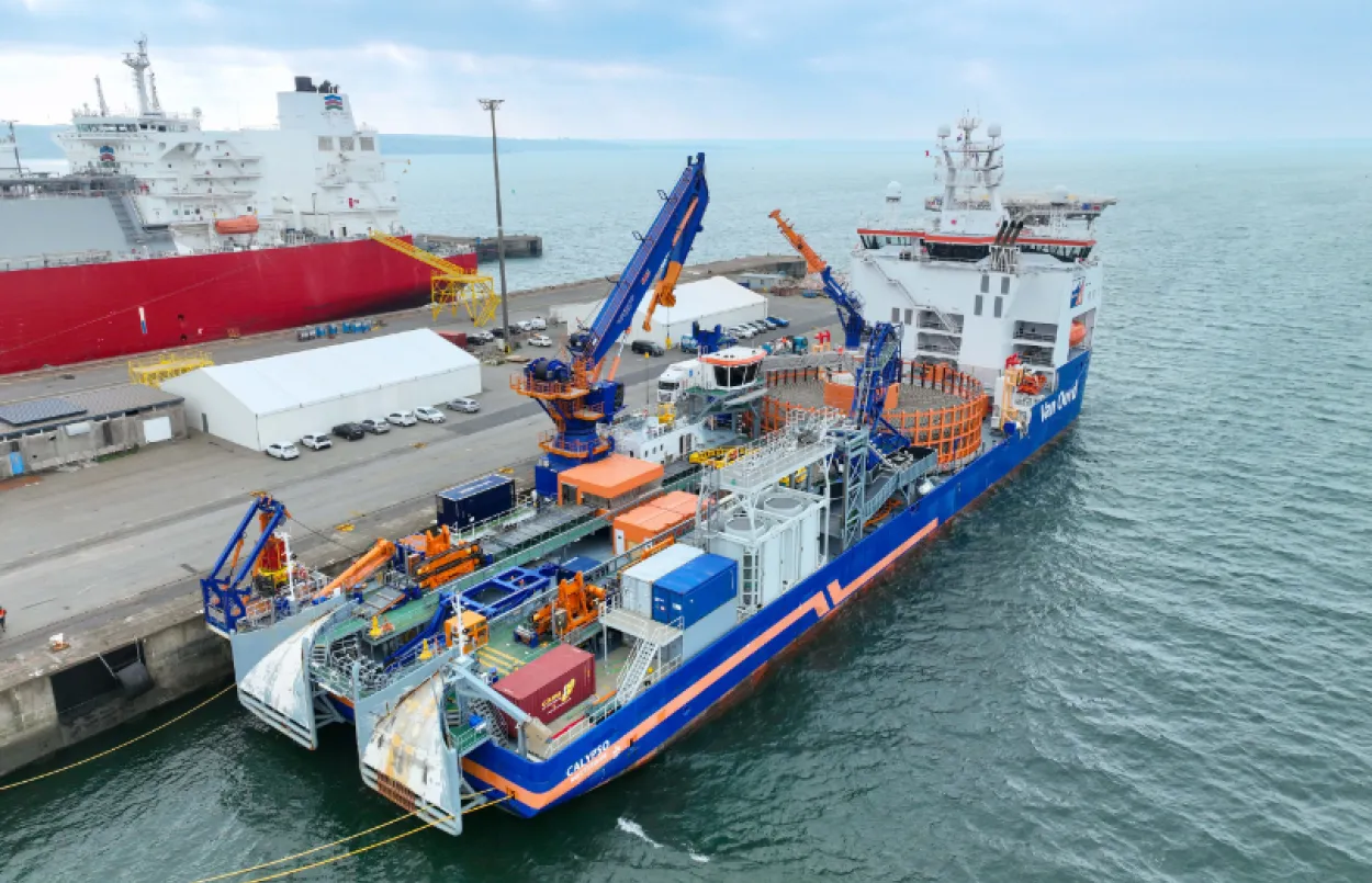 Celtic Interconnector, la première interconnexion électrique entre la  France et l'Irlande, va franchir une étape majeure avec la première  campagne française de déroulage des câbles sous-marins | RTE