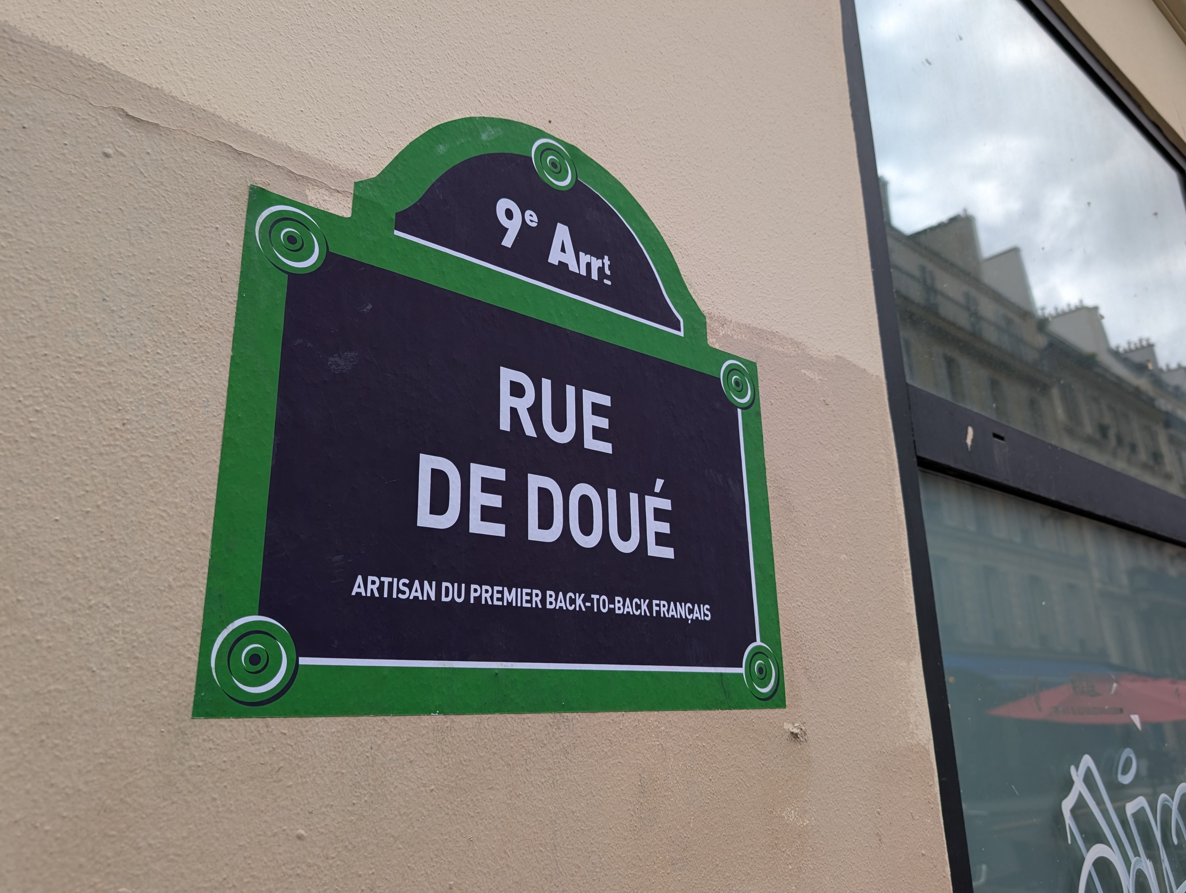 Boulevard Ousmane, rue de Doué, rue de Neves… 14 lieux parisiens renommés  en hommage au PSG après sa victoire en Ligue des champions
