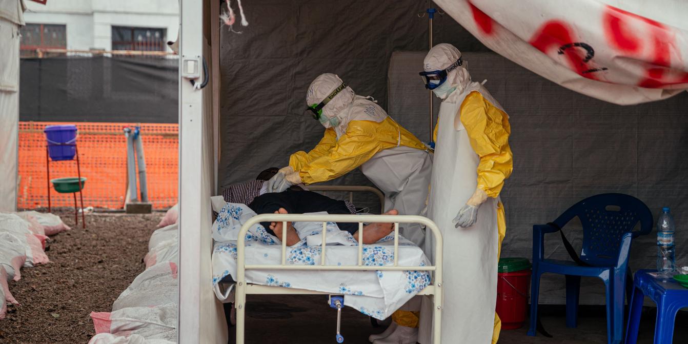 Ebola : pourquoi le seul vaccin disponible n'est pas utilisé sur le terrain  en RDC
