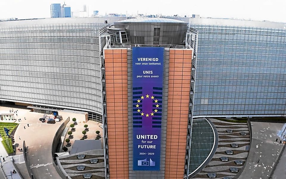 Bruxelles assouplit un peu les règles budgétaires européennes face au choc  énergétique | Le Télégramme