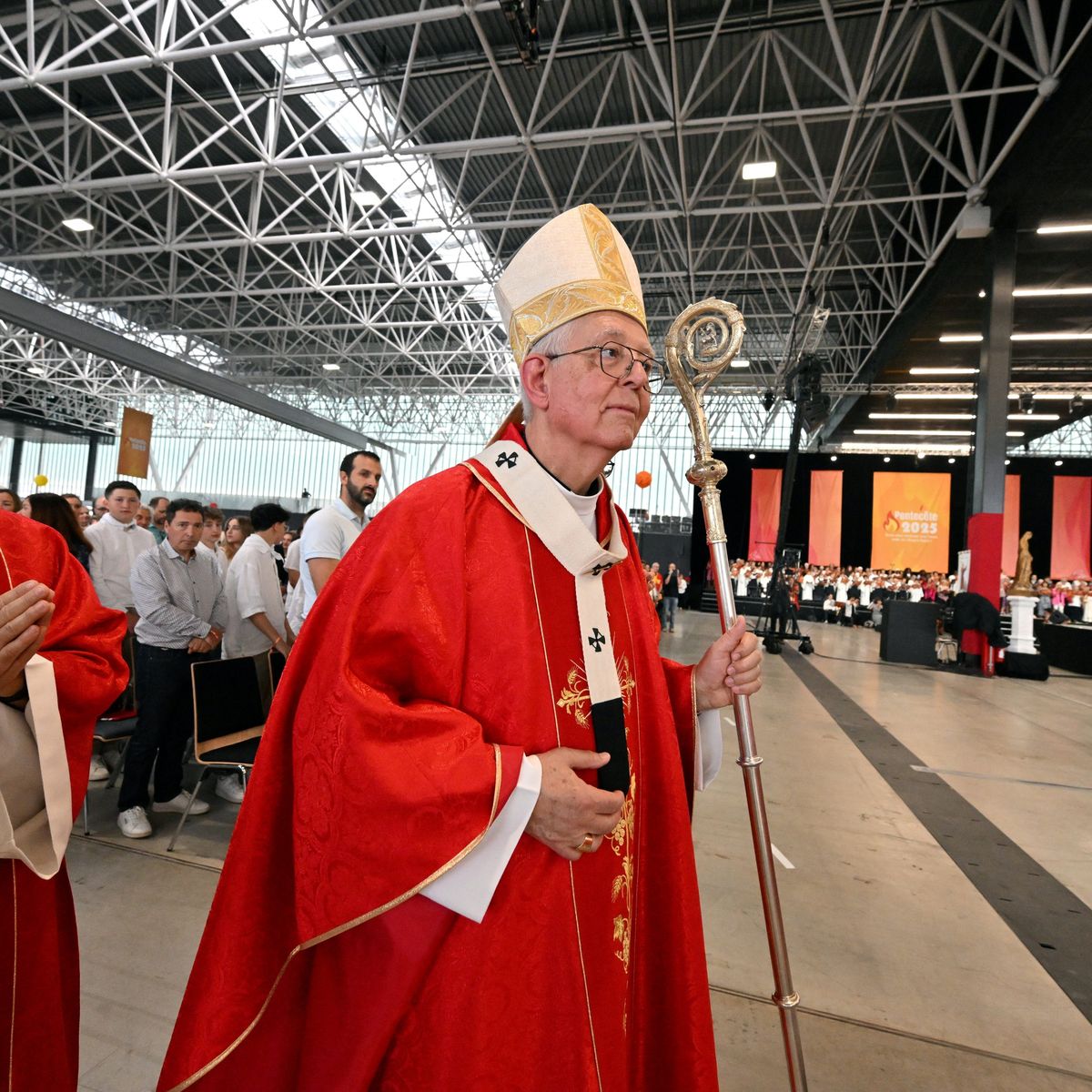 Condamné pour viol sur mineur, le prêtre Dominique Spina renonce à sa  promotion à Toulouse – franceinfo