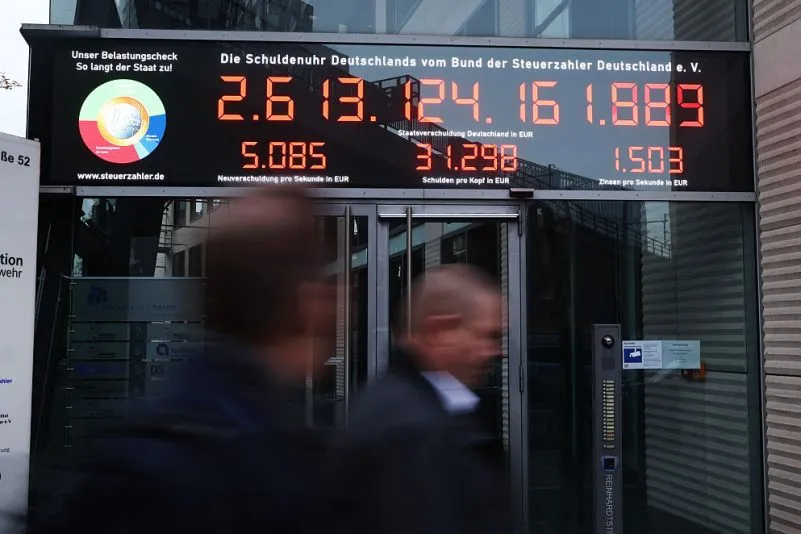 Allemagne : une dette de 2700 milliards d'euros d'ici 2029 ? La Cour des comptes  allemande tire la sonnette d'alarme