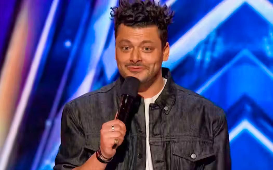 America's Got Talent»: Kev Adams séduit le jury avec son humour franco- américain - L'essentiel