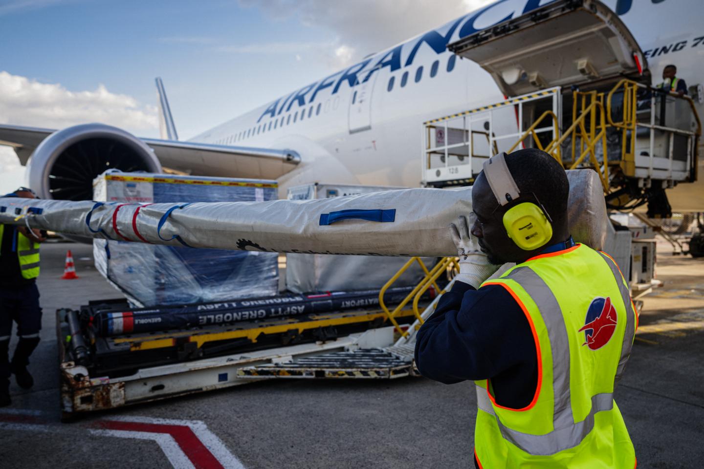 Air France-KLM face à un surcoût monstre de 2,4 milliards de dollars sur sa  facture carburant en raison du conflit au Moyen-Orient