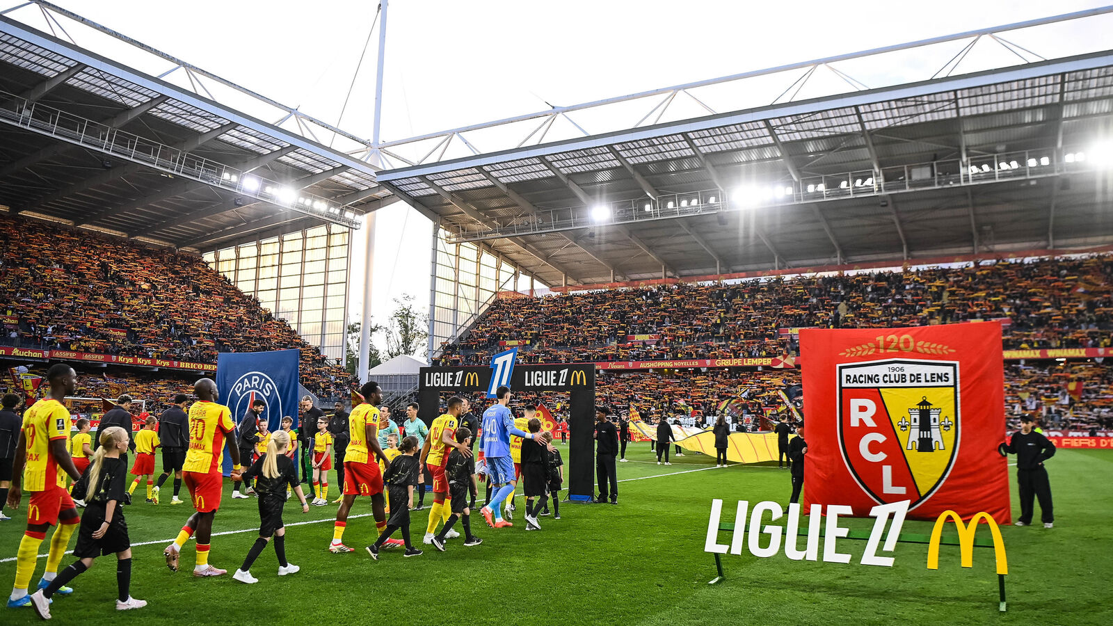 Trophée des champions : tirage au sort effectué, le PSG se déplacera à  Bollaert pour défier Lens - Le Parisien