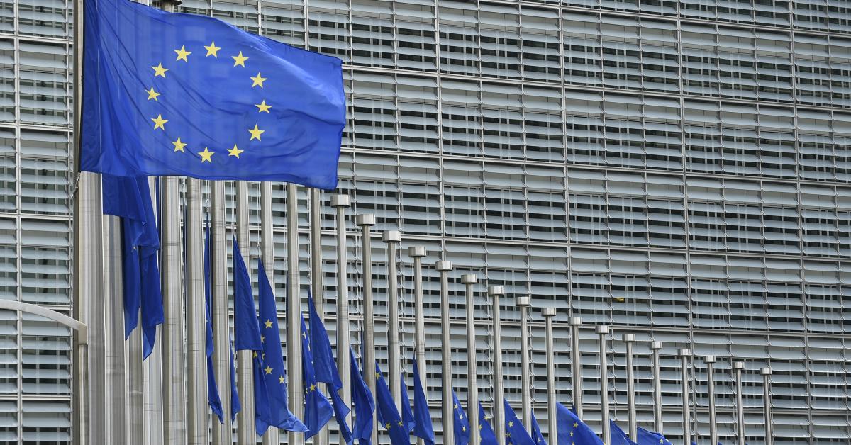 Des pays de l'UE veulent restreindre l'entrée des touristes russes en  Europe : « Il est profondément troublant de les voir profiter sur les  plages européennes »