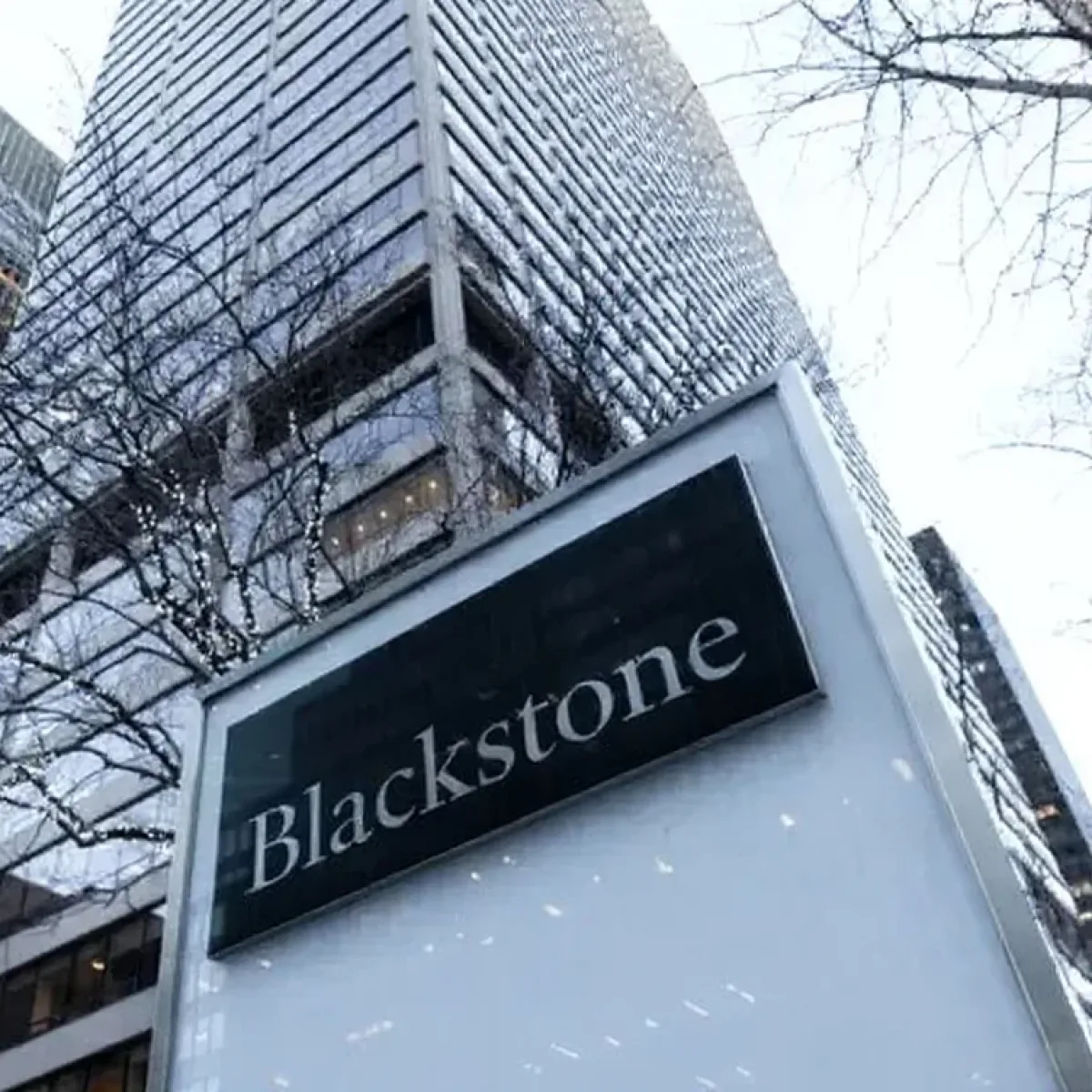 Crédit privé : Blackstone perd 1,7 milliard $ et doit injecter…