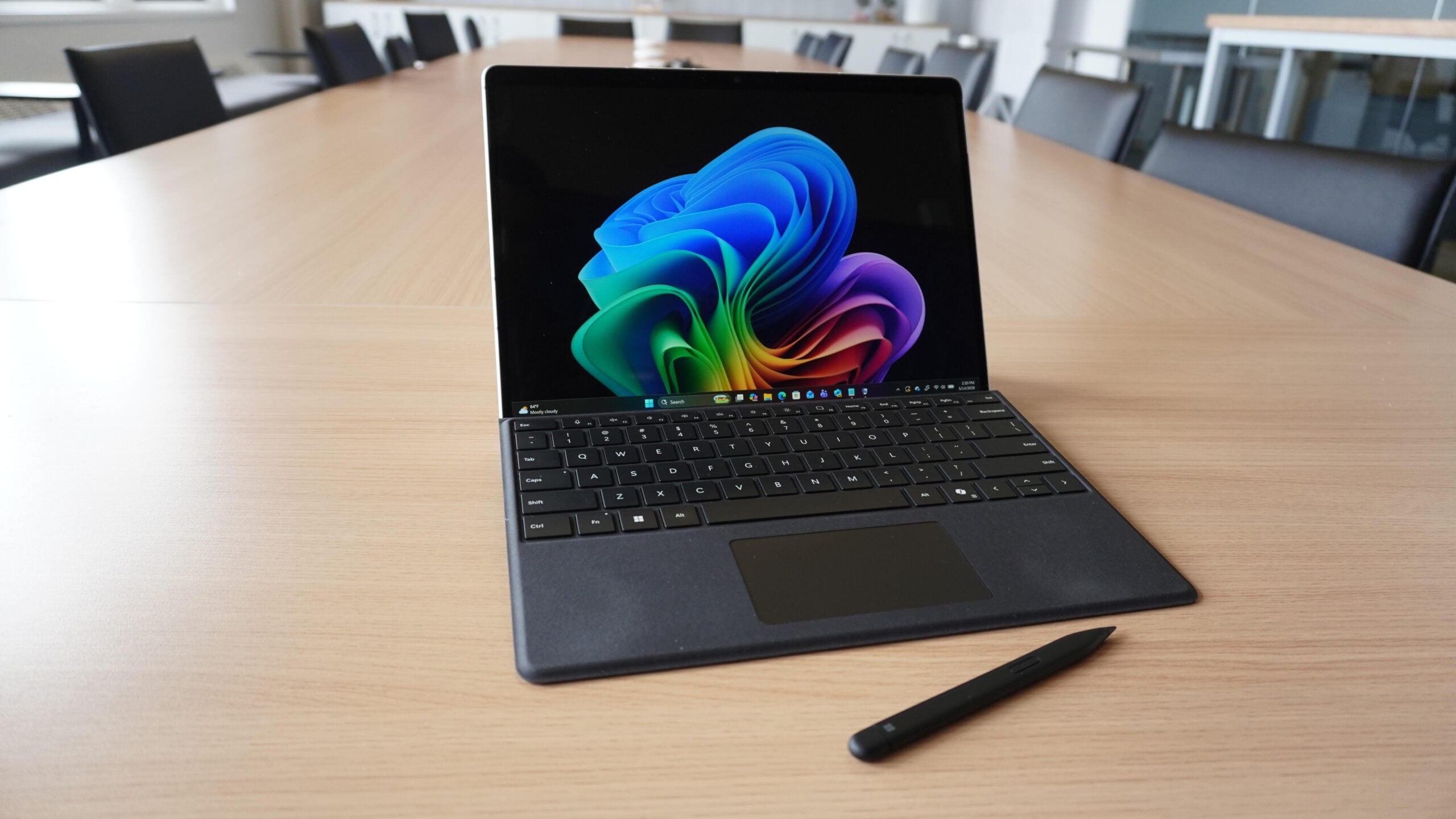 Test Microsoft Surface Pro pour les entreprises 13'' (12e édition ...