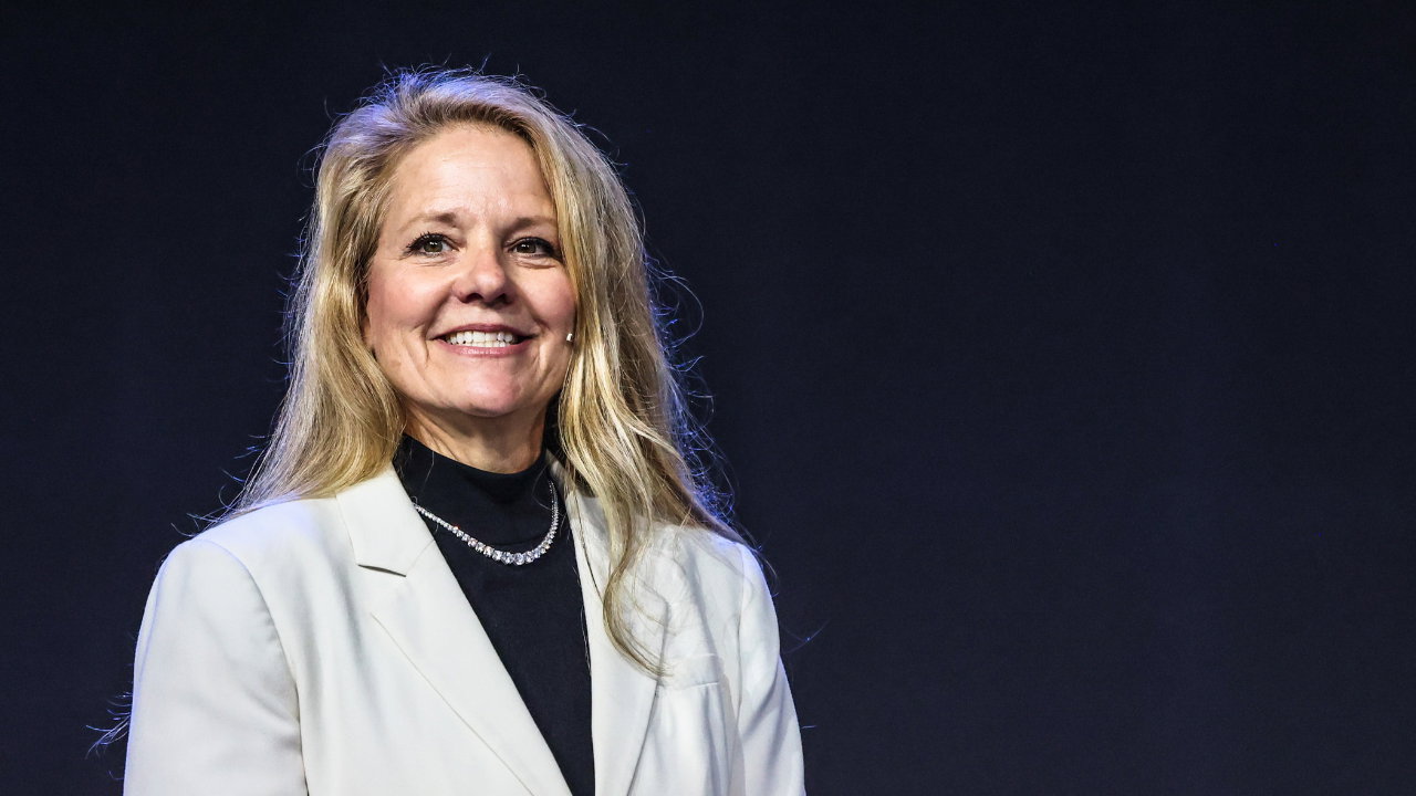 Gwynne Shotwell, présidente de SpaceX, a gagné 85,8 millions de dollars  l'année dernière - Business AM - FR