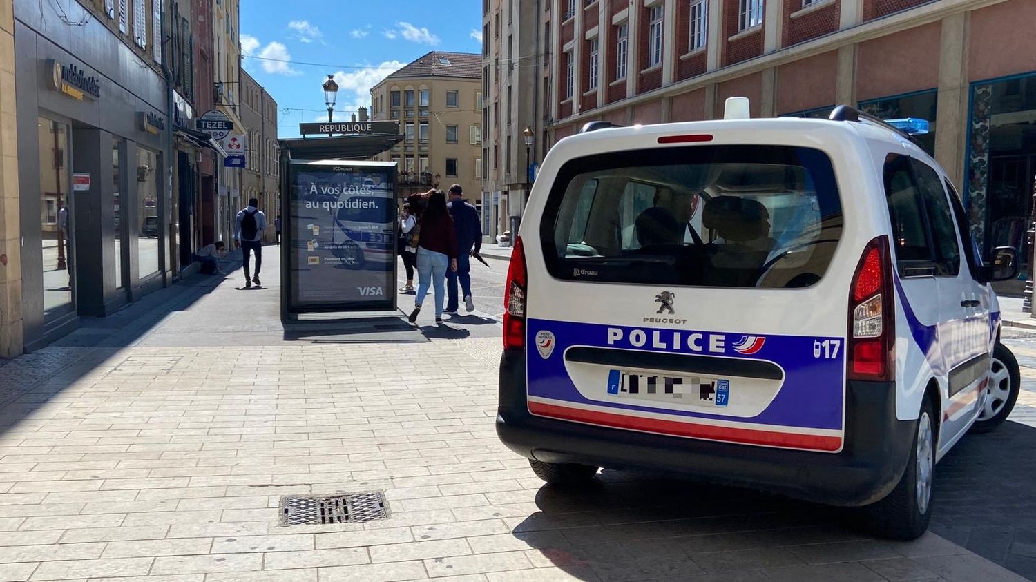 Un jeune de 19 ans en état de mort cérébrale après une rixe dans le  centre-ville de Metz – franceinfo