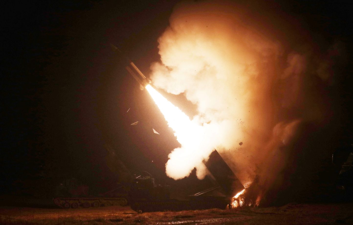 La Corée du Nord lance une nouvelle série de tirs, Washington et Séoul  prolongent leurs exercices aériens