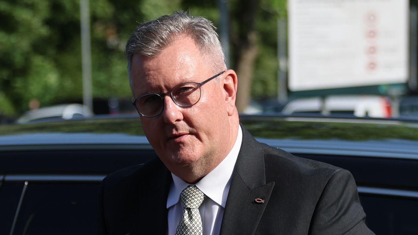 Sir Jeffrey Donaldson a écrit une lettre à la victime présumée d'abus  sexuel exprimant son 'regret', entend le tribunal : r/BreakingUKNews