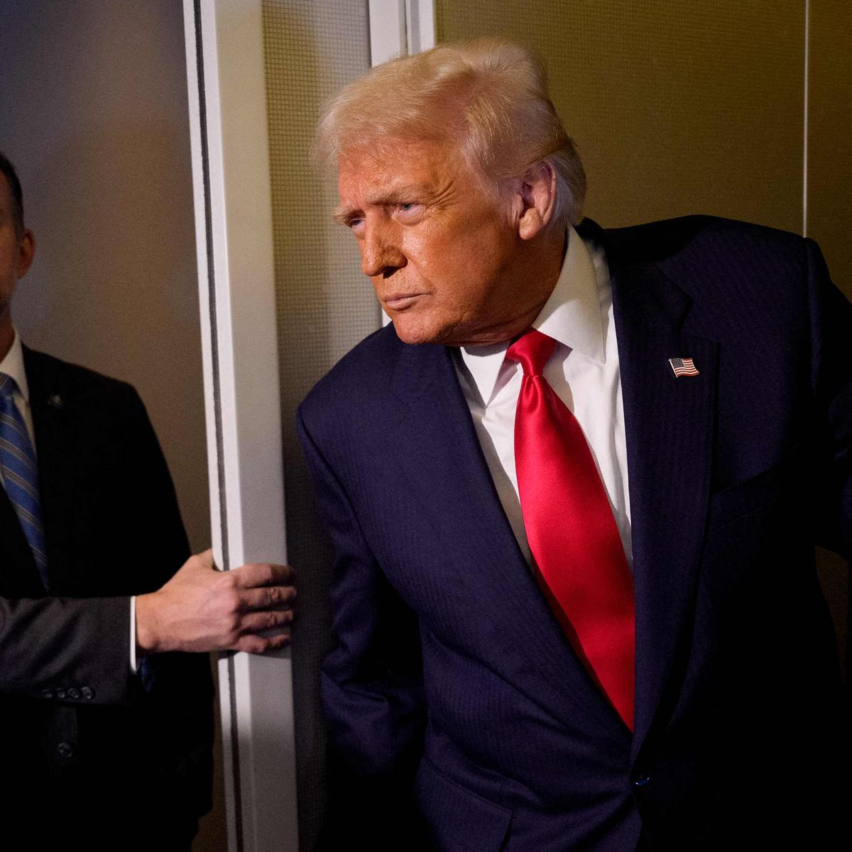 États-Unis : en Virginie et dans le New Jersey, premiers tests électoraux  pour Donald Trump et les démocrates
