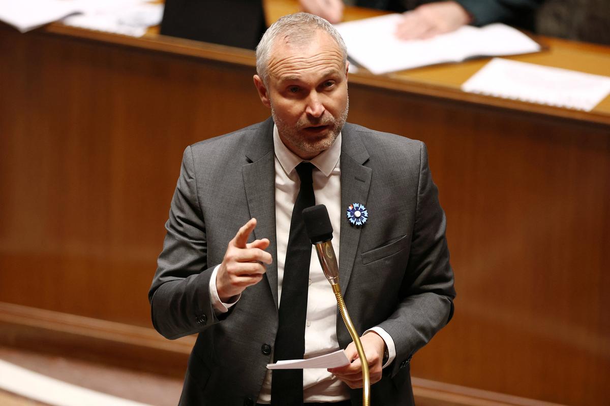 Loi sur la fin de vie : un vote solennel prévu le 15 juillet à l'Assemblée,  annonce Laurent Panifous